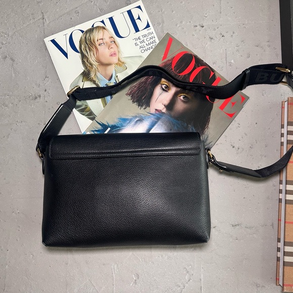 Burberry crossbody NOTE bag Vintage Check / Leather in Black preowned - Picture 6 of 16